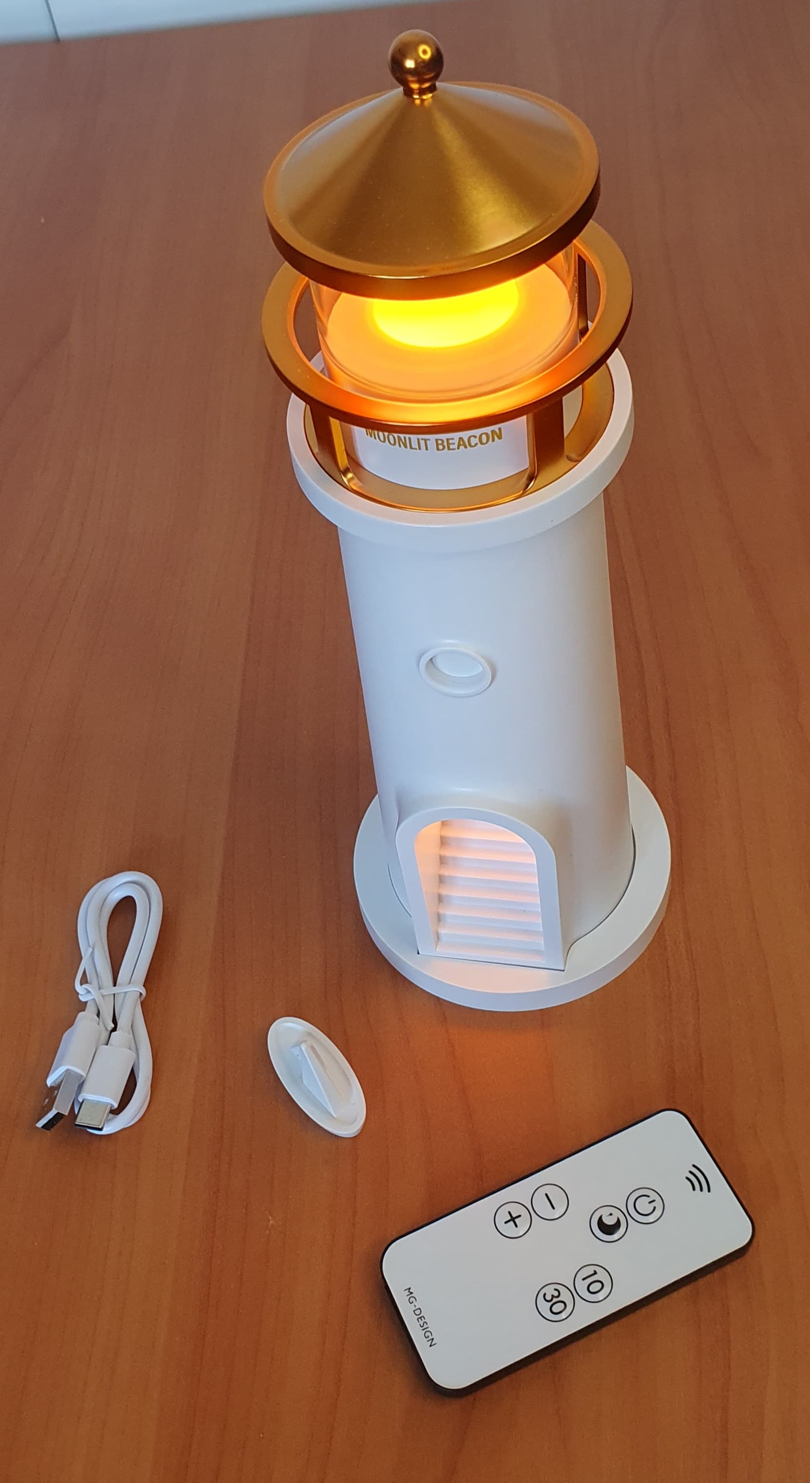 Lampka nocna Latarnia morska z projekcją księżyca